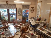 ريزيدنسي هوتل فورت Hotels near كولابا