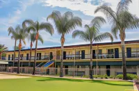 Motel Riverina Hotels in Leeton