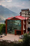 Hotel Cherry Manali - 2-Star