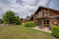 Loch Lomond Waterfront Luxury Lodges - 5-Star