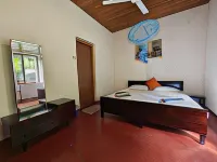 Irene's Home Hotels in Thotagamuwa