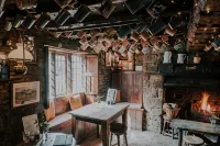The Falkland Arms Hotels in Great Tew