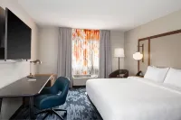 Fairfield Inn & Suites Minneapolis Burnsville Hotels near Marshalls
