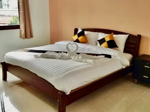 Maehaad Guesthouse - Pensions