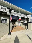 Prime downtown location, luxury condo getaway