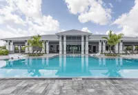 Vistas Eastwood Apartments by Barsala