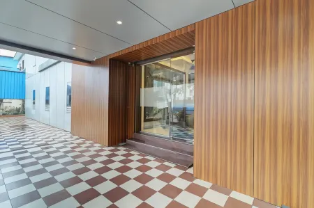 New Parimeet Residency