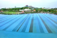 Dreamworld Resort, Hotel & Golf Course - Pools