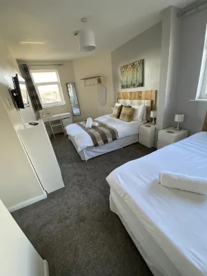 Number 19 Guest House - Self Check in - under 4 Miles from Barrow in Furness
