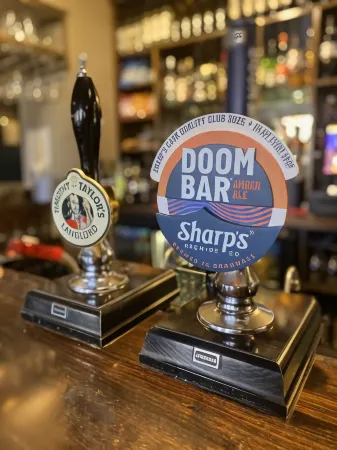 New Inn Hotel Отели в г. Фарингдон