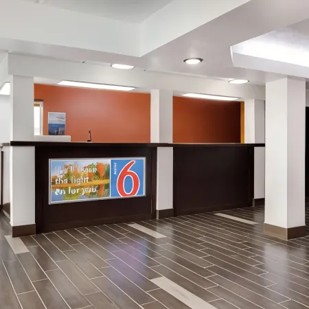 Motel 6 Macon, GA