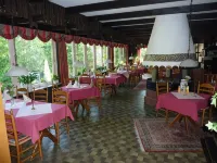 Akzent Hotel Zur Wasserburg - Hotel Garni Bed & Breakfast - Pet friendly