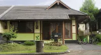 Villa Kota Bunga ADE Hotel a Kawungluwuk