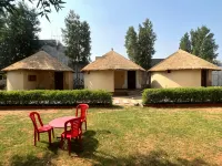 Stayguru the Kutch House Các khách sạn gần Sân bay Bhuj