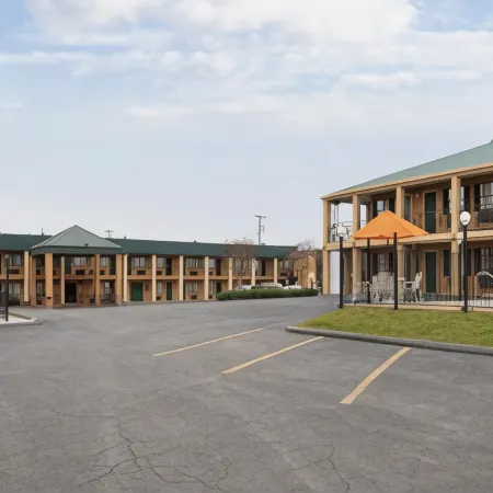 Days Inn by Wyndham Natchitoches