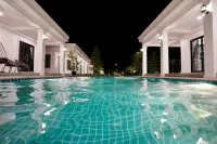 Tarn Villa Krabi
