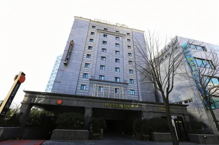 Bucheon SR Hotel Отели рядом с достопримечательностью «Bucheon University»