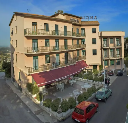 Hotel Angiolino