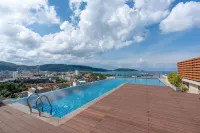 The Unity and the Bliss Patong Residence - Infinity Pools
