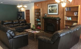 Cascades Inn