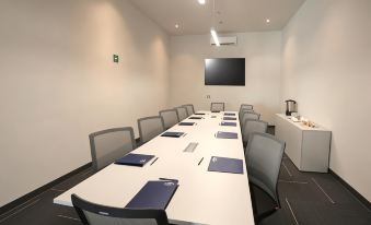 Microtel Inn & Suites by Wyndham Irapuato