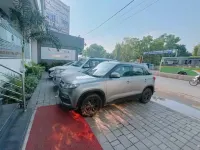 Vov Hotels Vijayapura - parking