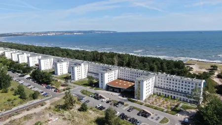 Mariandl am Meer Отели в г. Бинц