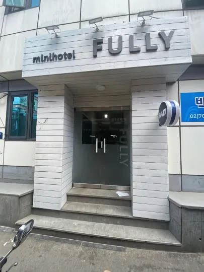 Fully Mini Hotel