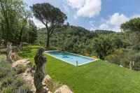 Tenuta Castel Dell'Aquila Hotels in Massa-Carrara
