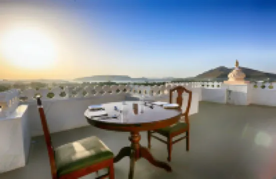 法塔赫精選法塔赫尼瓦斯酒店