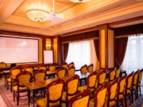 Nobilis Hotel リヴィウのホテル