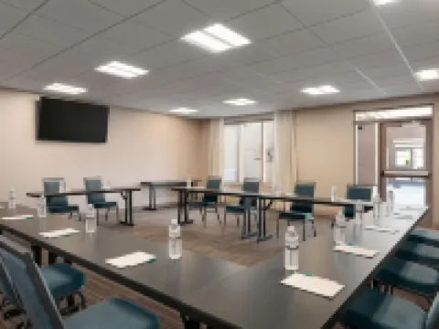 Homewood Suites by Hilton - Syracuse/Carrier Circle Hotels in De Witt