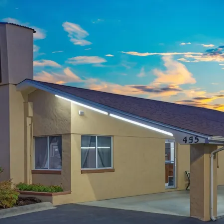 Knights Inn Mount Airy