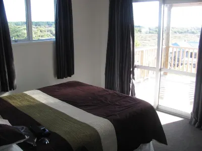 Modern Bach - Sea, Mountains, Golf, Fishing Các khách sạn gần Lake Horowhenua