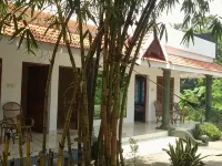 Green Garden Ayurvedic Resort & Green House - 2-Star