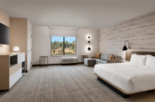 TownePlace Suites by Marriott Show Low