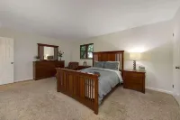 Pocono Mountains Camelback Retreat Ski-in Ski-out