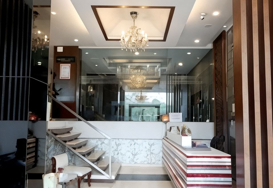 Nanee SuiteOver view