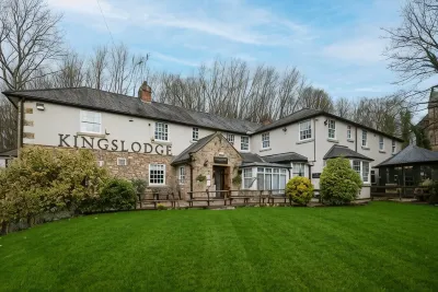 The Kingslodge Inn - the Inn Collection Group Hotels near Durham Railway Station