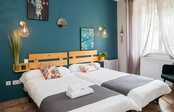 艾斯比諾斯旅館