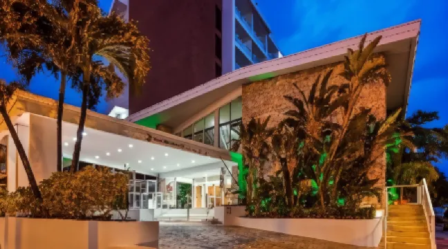 เบสท์เวสเทิร์นพลัส แอตแลนติกบีชรีสอร์ท