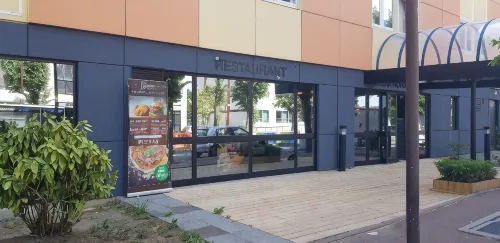 Eurohotel Paris Créteil Рядом с отелем Photos