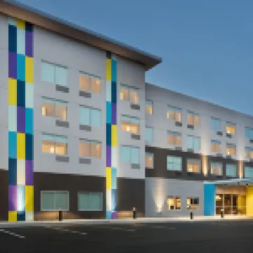 Tru by Hilton Harbison Columbia