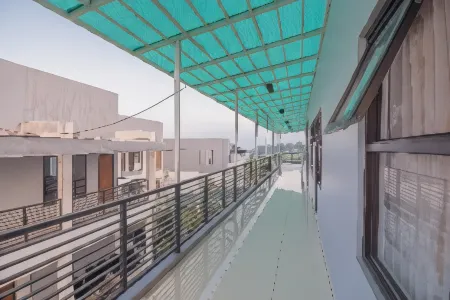 RedDoorz Syariah @ Sarongge Cianjur