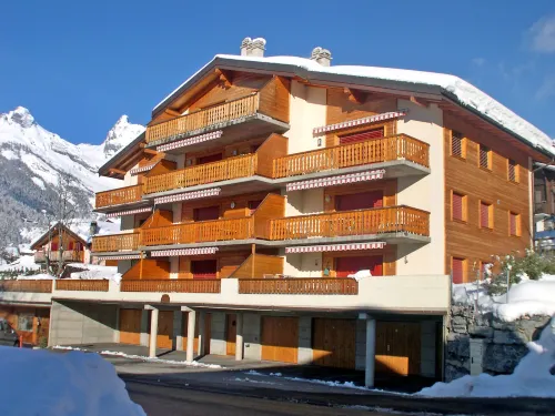 Réze 5 Hotels in Leytron