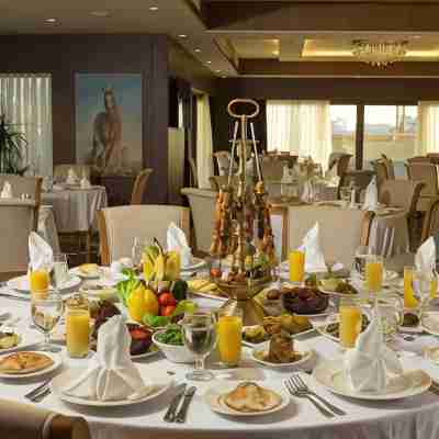 Thousand Nights Hotel Amman Dining/Meeting Rooms