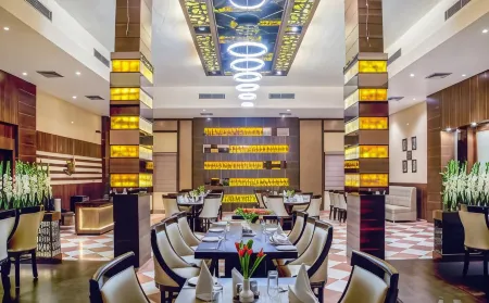 Hotel Abhinandan Отели в г. Матхура