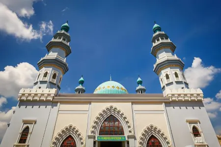 Hotel 99 Klang @ Meru Отели рядом с достопримечательностью «The Sri Nagara Thendayuthapani Temple»