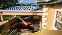 Cozy Family Villa with Jacuzzi and Pool in Carnbee, Tobago Hotels in Carnbee