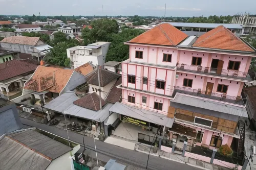 Homestay Kampung Inggris Syariah